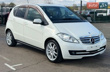 Хэтчбек Mercedes-Benz A-Class 2012 в Киеве