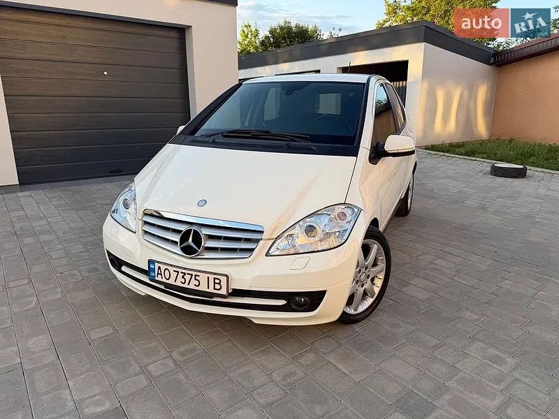 Mercedes-Benz A-Class 2012