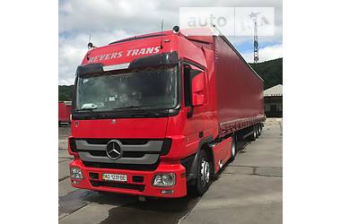 Тягач Mercedes-Benz Actros 2009 в Мукачево