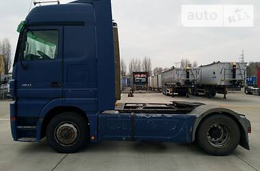 Тягач Mercedes-Benz Actros 2003 в Києві