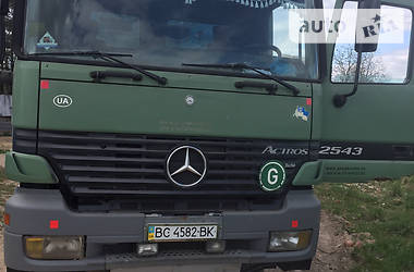 Мультилифт Mercedes-Benz Actros 2000 в Львове