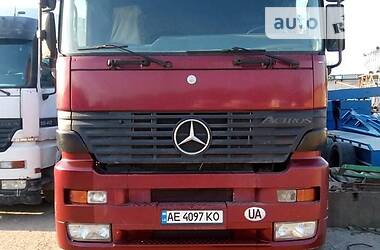 Тягач Mercedes-Benz Actros 1999 в Днепре