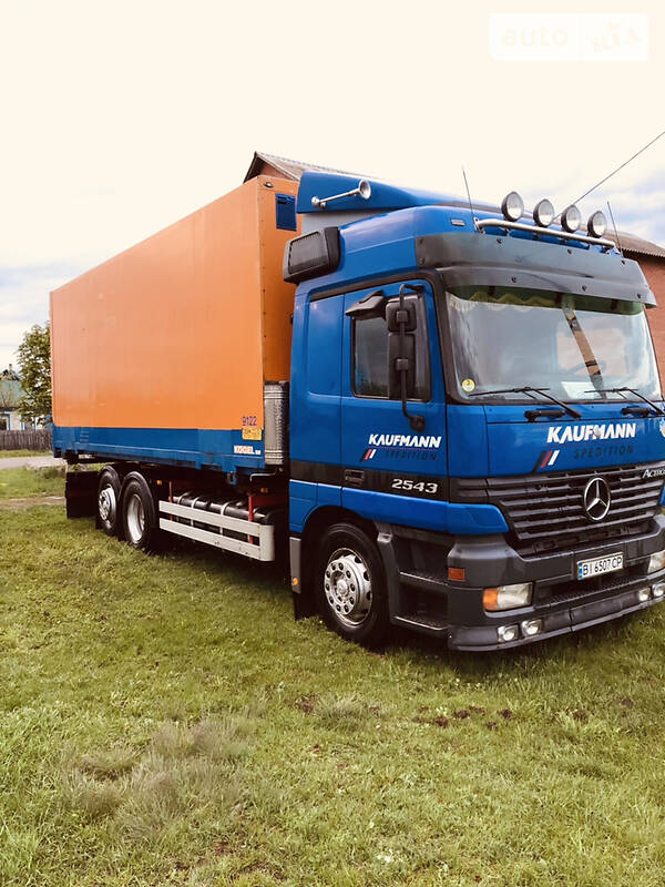 Другие грузовики Mercedes-Benz Actros 2001 в Полтаве