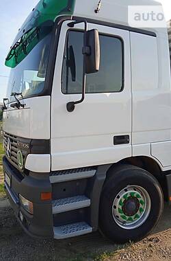 Зерновоз Mercedes-Benz Actros 2002 в 