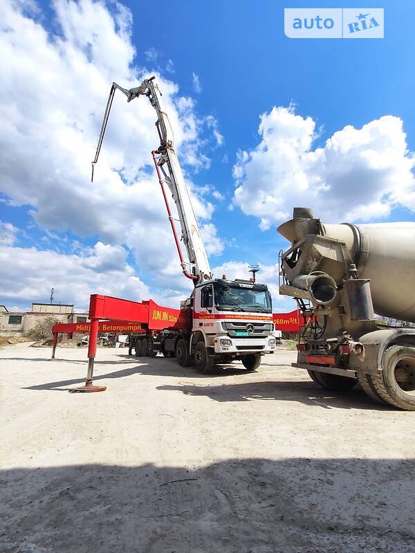 Бетононасос Mercedes-Benz Actros 2011 в Львове