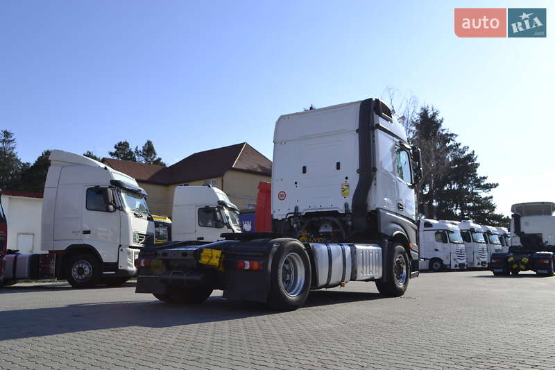 Тягач Mercedes-Benz Actros 2014 в Хусте