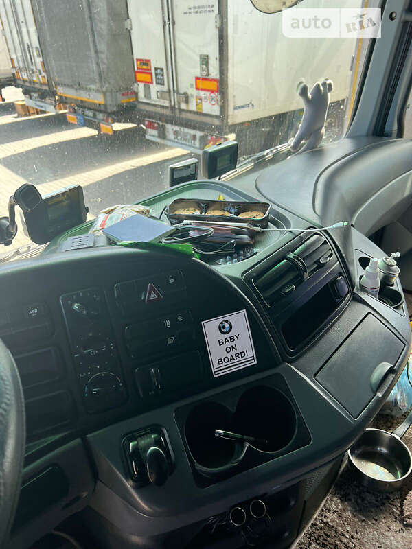 Тягач Mercedes-Benz Actros 2007 в Мукачевому