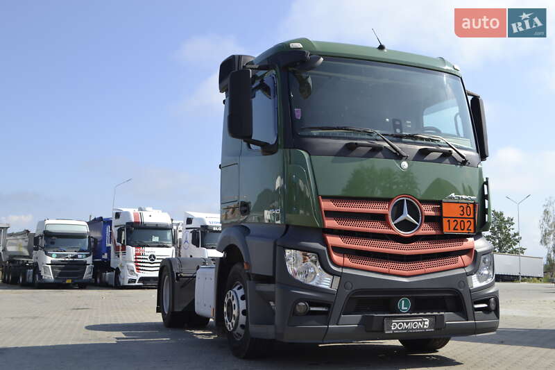 Тягач Mercedes-Benz Actros 2014 в Хусте