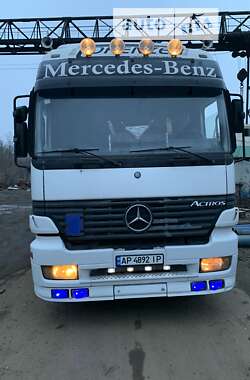 Вантажний фургон Mercedes-Benz Actros 2000 в Дніпрі