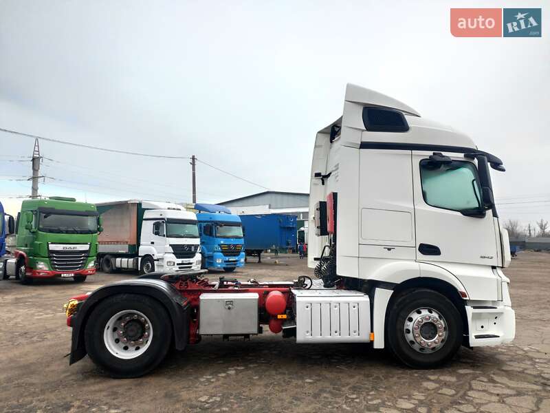 Тягач Mercedes-Benz Actros 2014 в Александрие