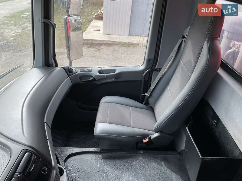 Самосвал Mercedes-Benz Actros 2008 в Умани