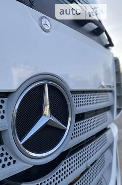 Зерновоз Mercedes-Benz Actros 2013 в Вінниці