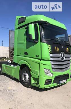 Тягач Mercedes-Benz Actros 2013 в Рівному