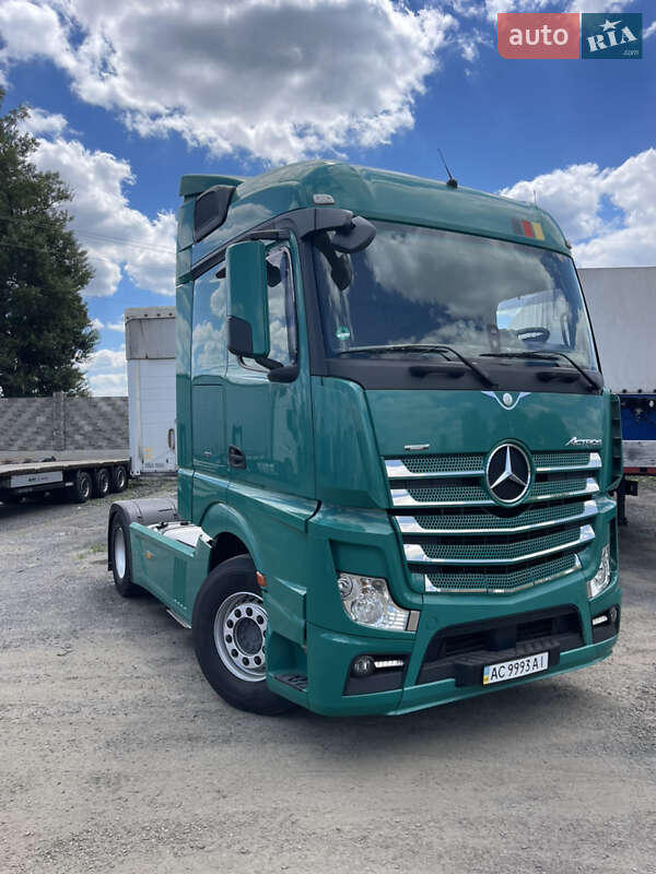 Mercedes-Benz Actros 2013 Mercedes-Benz Actros 2013