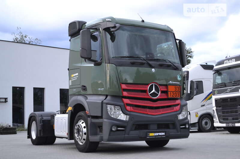 Тягач Mercedes-Benz Actros 2017 в Хусте