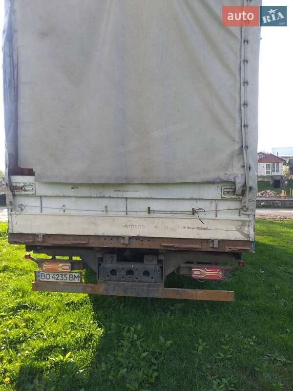 Тентованый Mercedes-Benz Actros 2000 в Гусятине