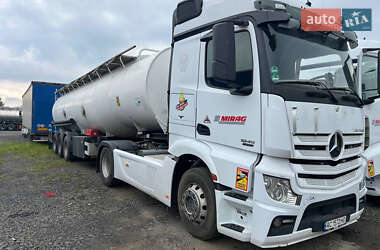 Бензовоз Mercedes-Benz Actros 2013 в 