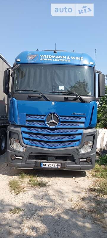 Тягач Mercedes-Benz Actros 2014 в Луцке