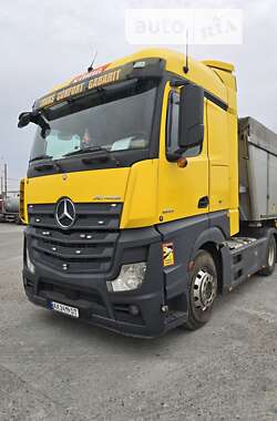 Тягач Mercedes-Benz Actros 2014 в Черновцах