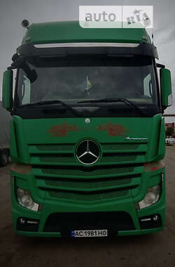 Другие грузовики Mercedes-Benz Actros 2013 в Луцке