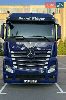 Тягач Mercedes-Benz Actros 2013 в Киеве