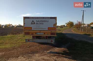 Тягач Mercedes-Benz Actros 2011 в 