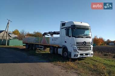 Тягач Mercedes-Benz Actros 2011 в 