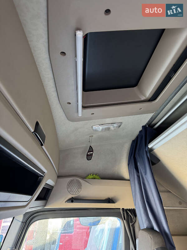 Тягач Mercedes-Benz Actros 2015 в Ивано-Франковске