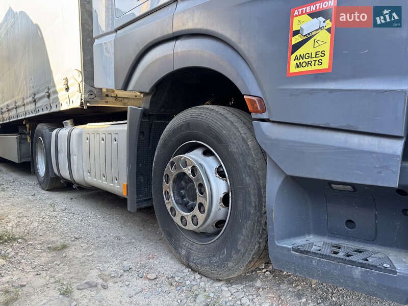Тягач Mercedes-Benz Actros 2015 в Ивано-Франковске
