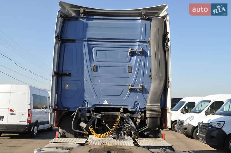 Тягач Mercedes-Benz Actros 2013 в Києві