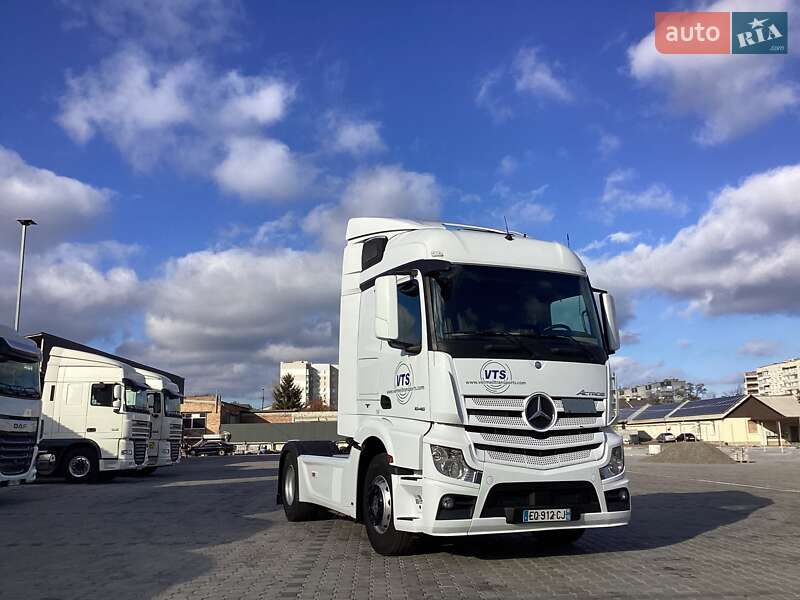 Тягач Mercedes-Benz Actros 2017 в Черкассах