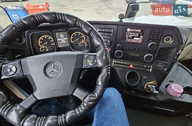 Тягач Mercedes-Benz Actros 2013 в Києві