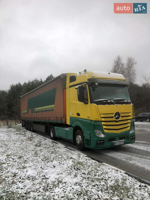 Тягач Mercedes-Benz Actros 2013 в Львове