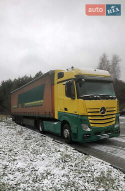 Тягач Mercedes-Benz Actros 2013 в Львове