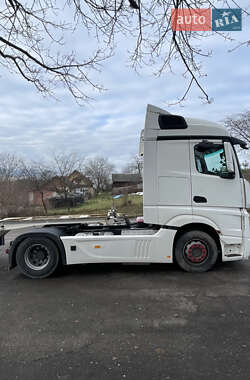 Тягач Mercedes-Benz Actros 2016 в Рівному