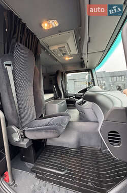 Автовоз Mercedes-Benz Actros 2013 в Вараше