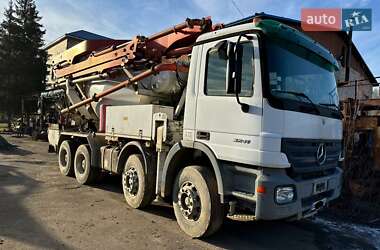 Бетононасос Mercedes-Benz Actros 2006 в Заліщиках