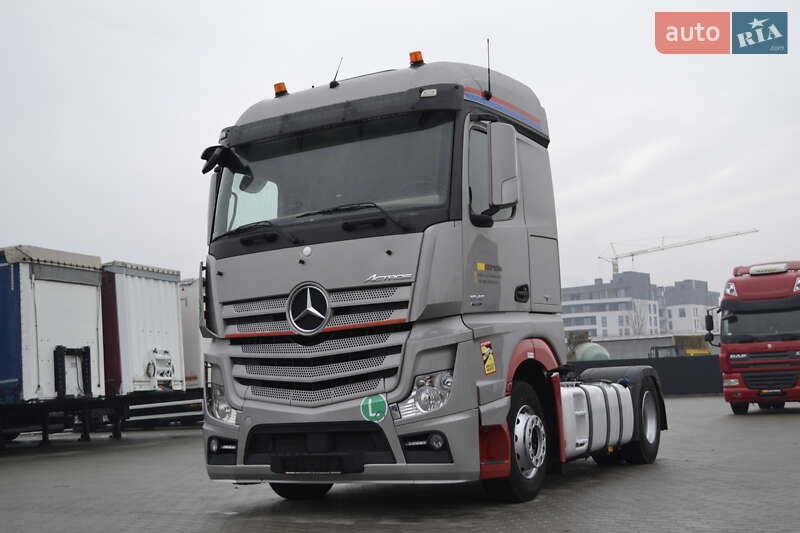 Тягач Mercedes-Benz Actros 2013 в Хусте