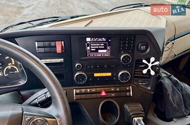 Бензовоз Mercedes-Benz Actros 2014 в 