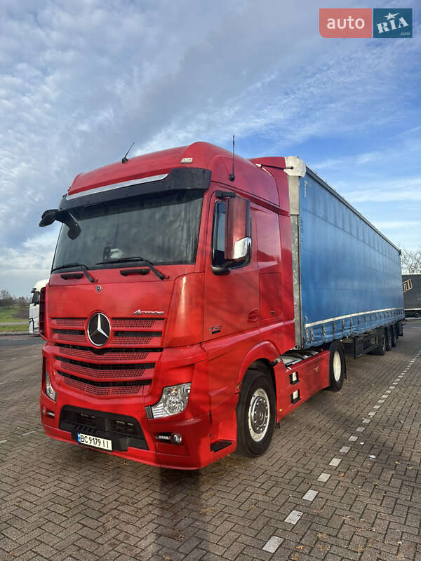 Тягач Mercedes-Benz Actros 2013 в Шептицькому