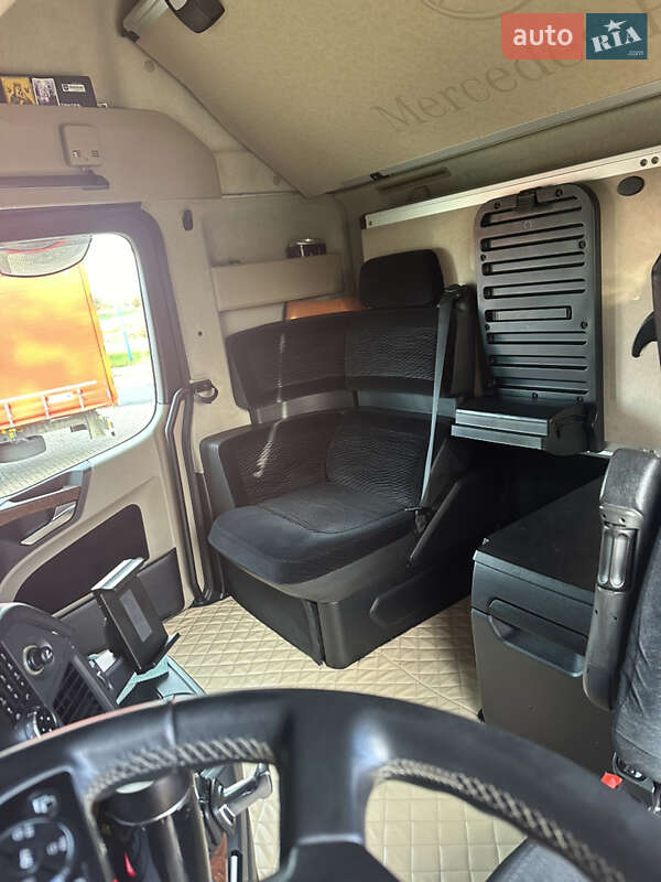 Тягач Mercedes-Benz Actros 2013 в Шептицькому