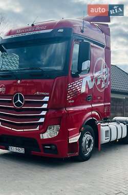 Тягач Mercedes-Benz Actros 2013 в Ивано-Франковске