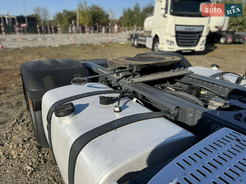 Тягач Mercedes-Benz Actros 2012 в Черновцах