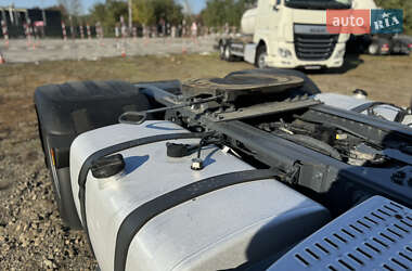 Тягач Mercedes-Benz Actros 2012 в 