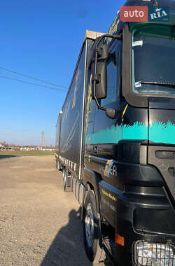 Тентований Mercedes-Benz Actros 2005 в 