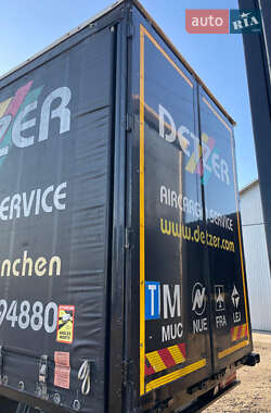 Тентований Mercedes-Benz Actros 2005 в 