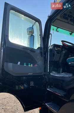 Тентований Mercedes-Benz Actros 2005 в 