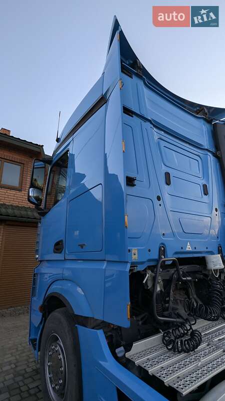 Тягач Mercedes-Benz Actros 2013 в Бершади