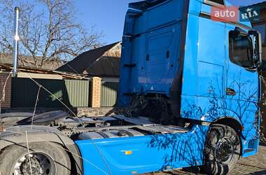 Тягач Mercedes-Benz Actros 2013 в 