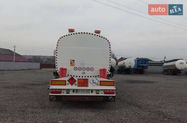 Бензовоз Mercedes-Benz Actros 2013 в 